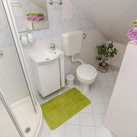 Apartmán Ferienwohnung Fur 3 Personen Ca 25 Qm In Privlaka, Dalmatien Norddalmatien - B53831 *
